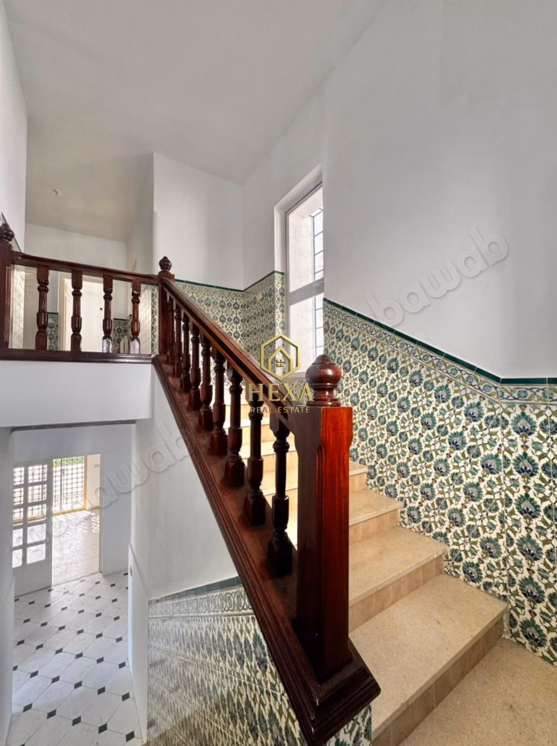 An S4 twin villa with a swimming pool in La Soukra