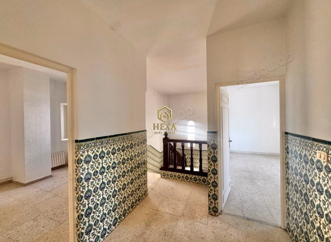 An S4 twin villa with a swimming pool in La Soukra