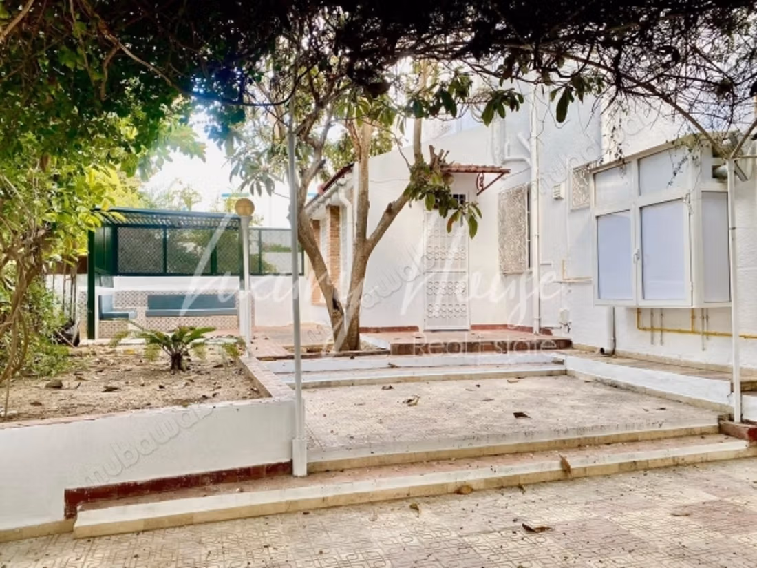 Villa S4 avec Jardin à La Marsa Ennassim