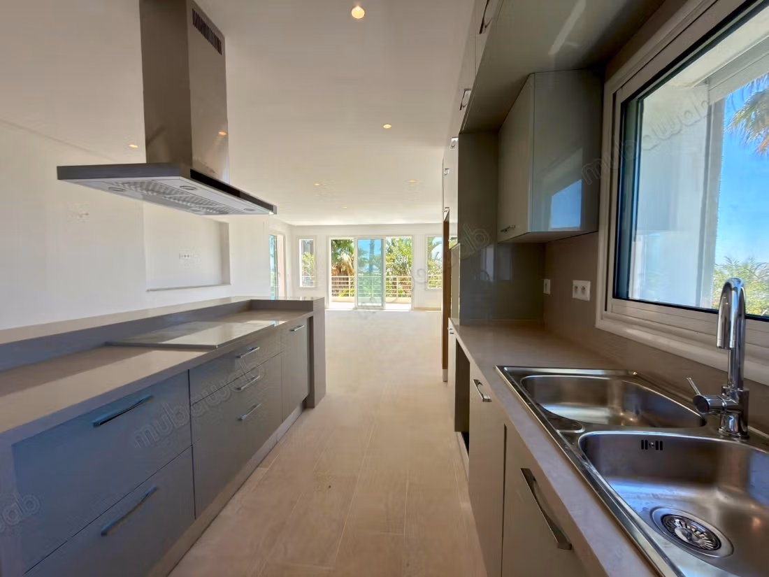 Appartement S2 Neuf à Gammarth le Golf