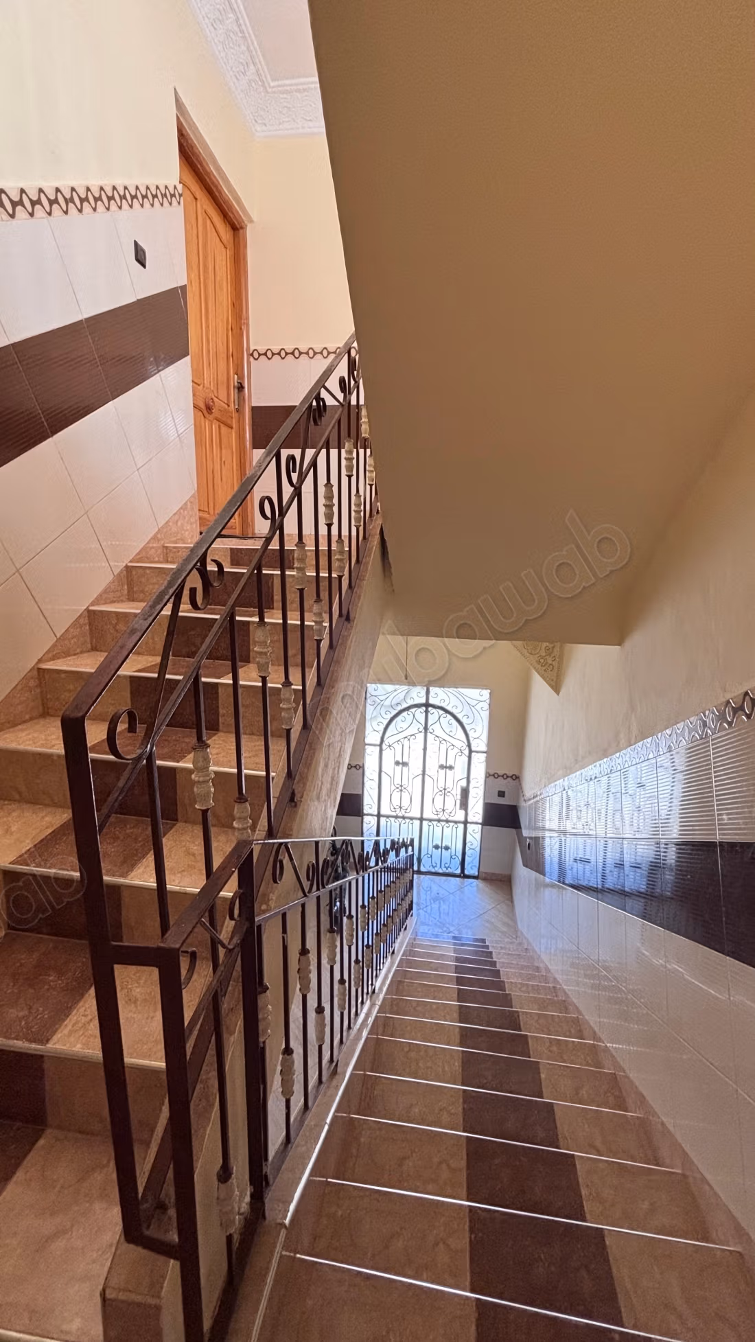 Large Family House or Shared Accommodation – 6 Rooms