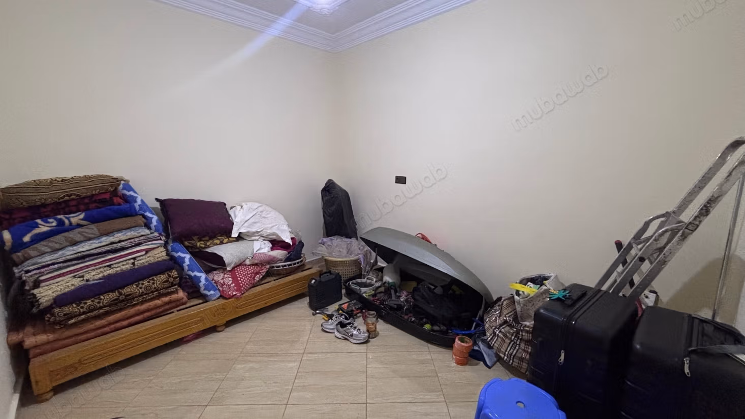 Large Family House or Shared Accommodation – 6 Rooms