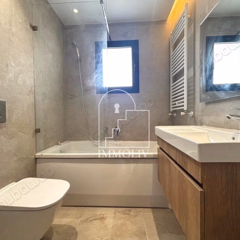 A vendre un Appt S3 neuf à la Soukra
