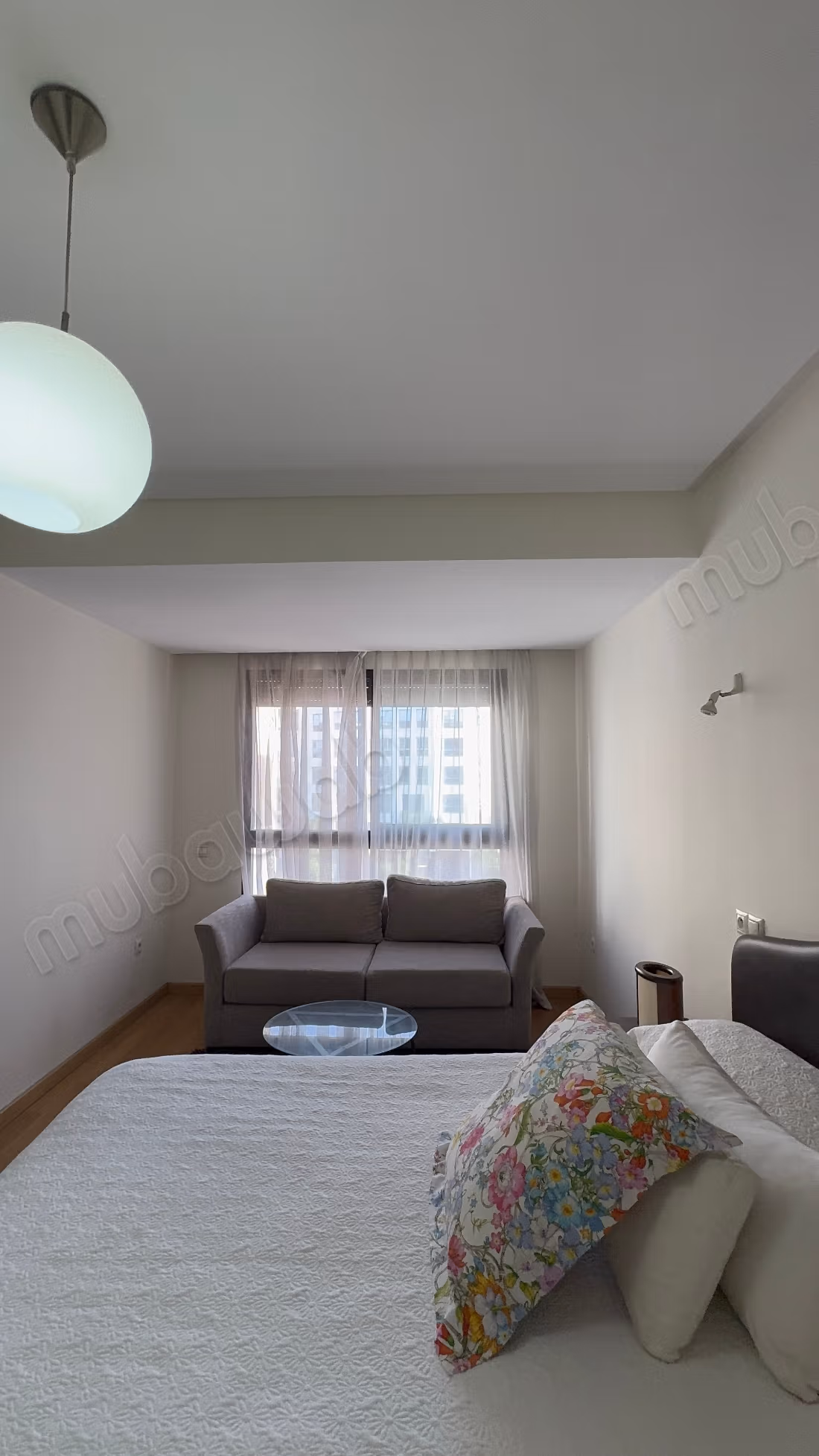 Racine, appartement meublé à louer