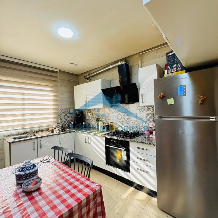 S2 à Vendre à Cité Olympique