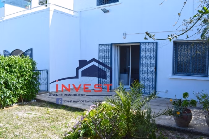 Duplex con vista mare e giardino a Gammarth