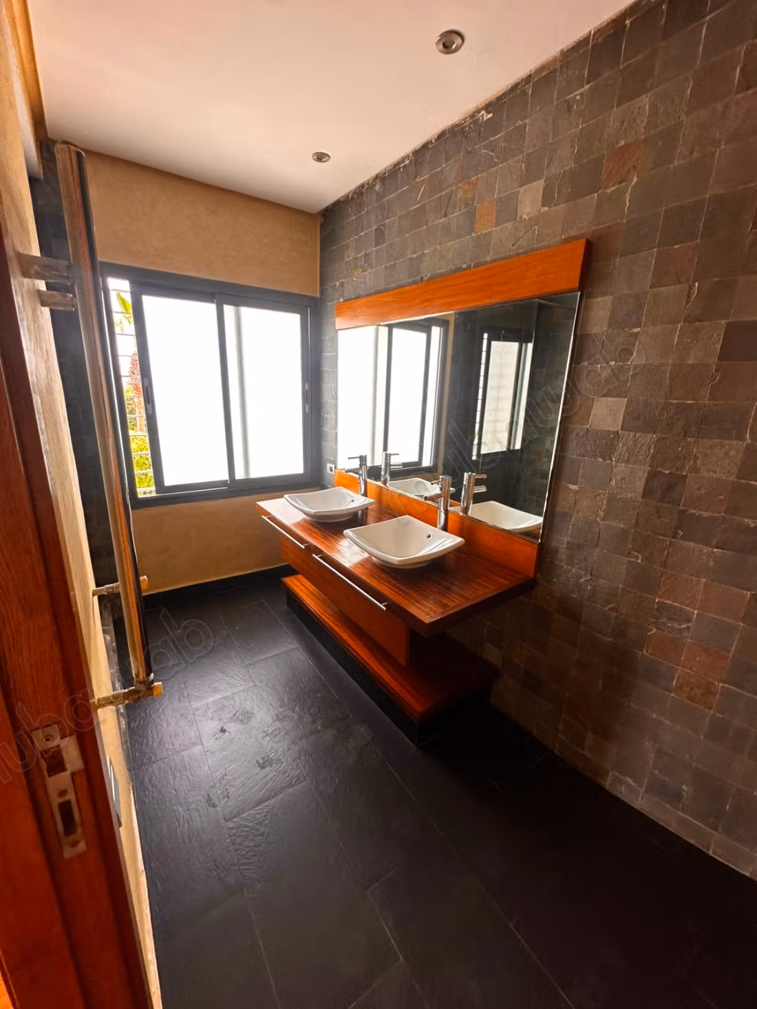 For Rent - Luxury Empty Villa in Ain Diab