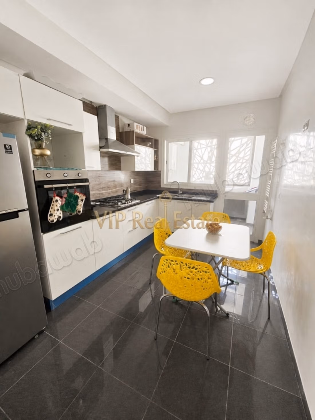 For rent a furnished S3 apartment in L'Aouina