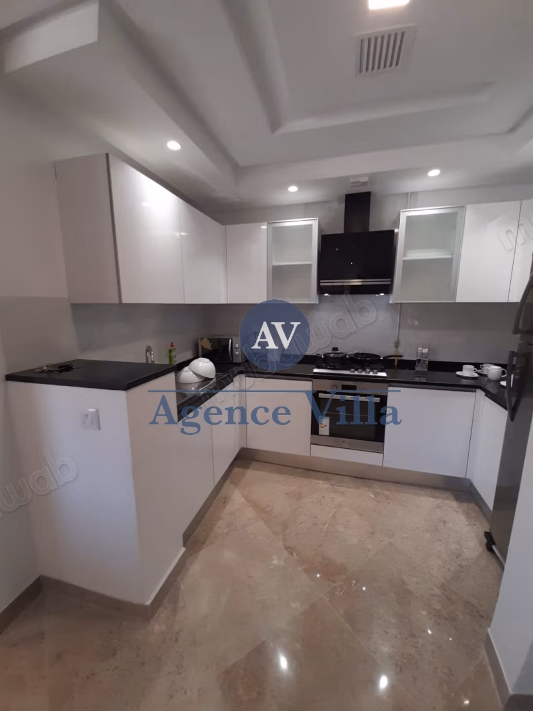 A louer un appartement s1 meublé aux JDC