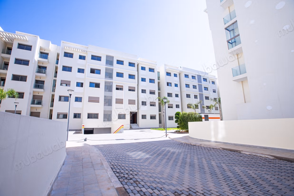 Vend appartement à Bouskoura. Surface de 84 m²