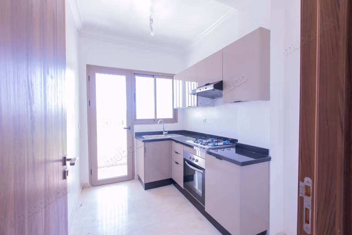 Vend appartement à Bouskoura. Surface de 84 m²