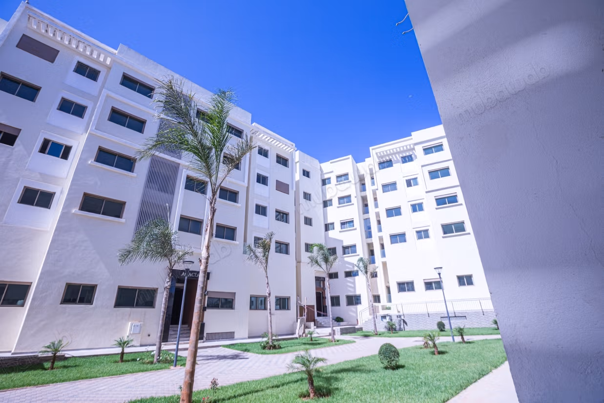 Vente d'un bel appartement à Bouskoura. 2 chambres agréables