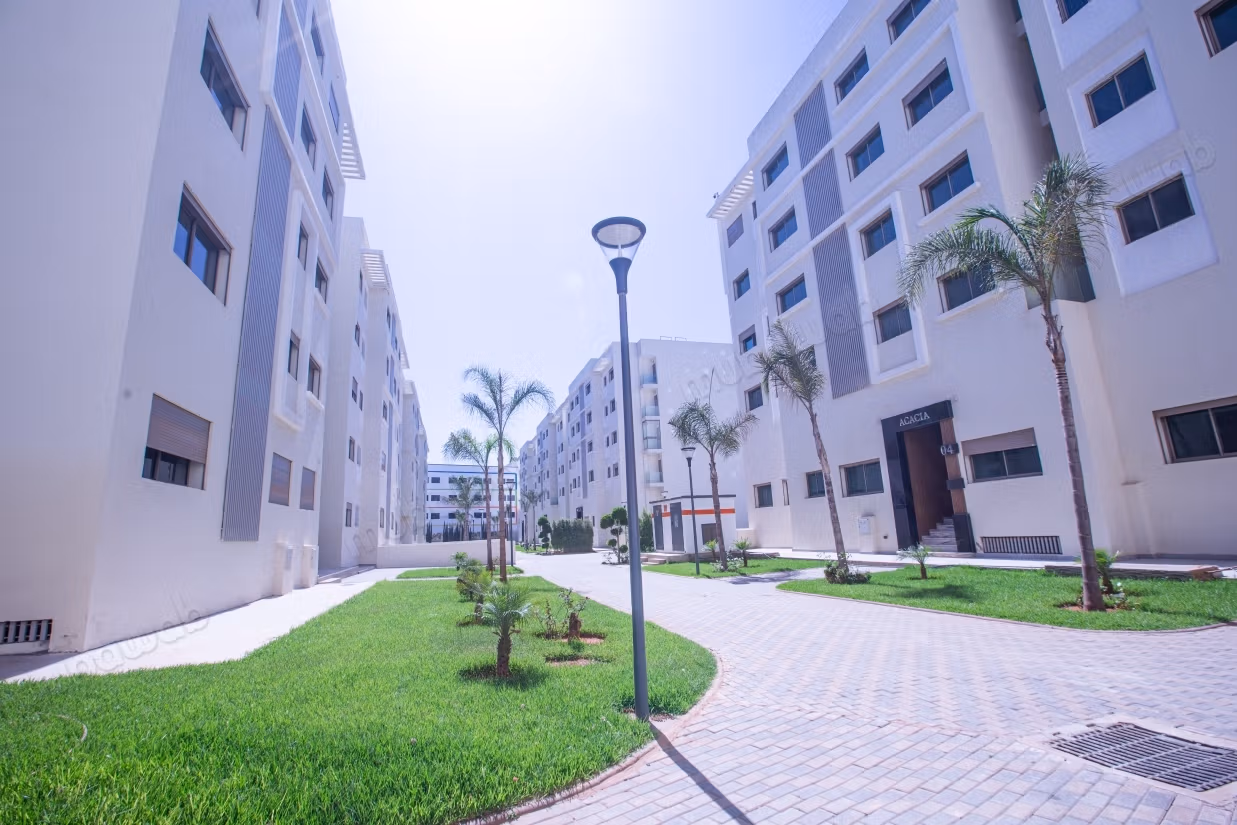 Local commercial en vente à Bouskoura. Surface de 32 m²