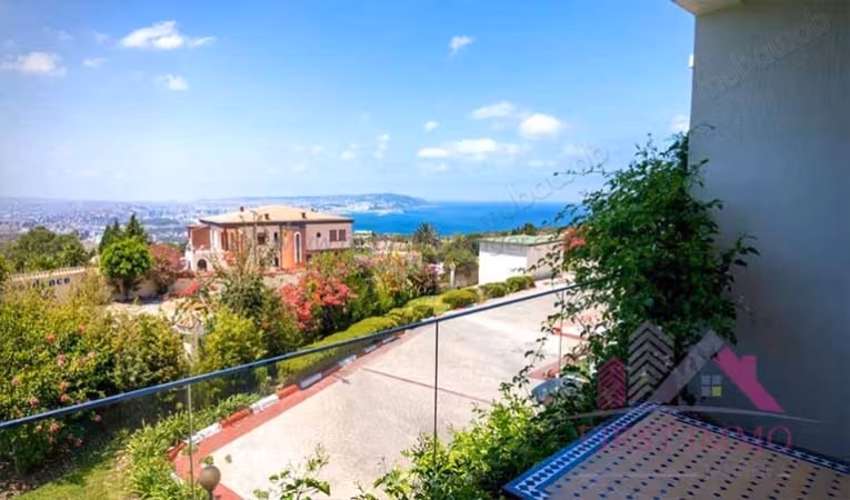 Villa Di Lusso Sulla Baia Di Tangeri In Affitto