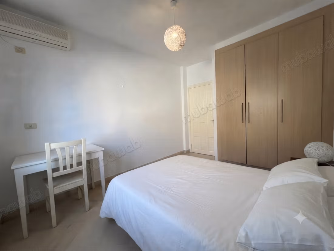 Duplex meublé indepandant avec jardin et terasse