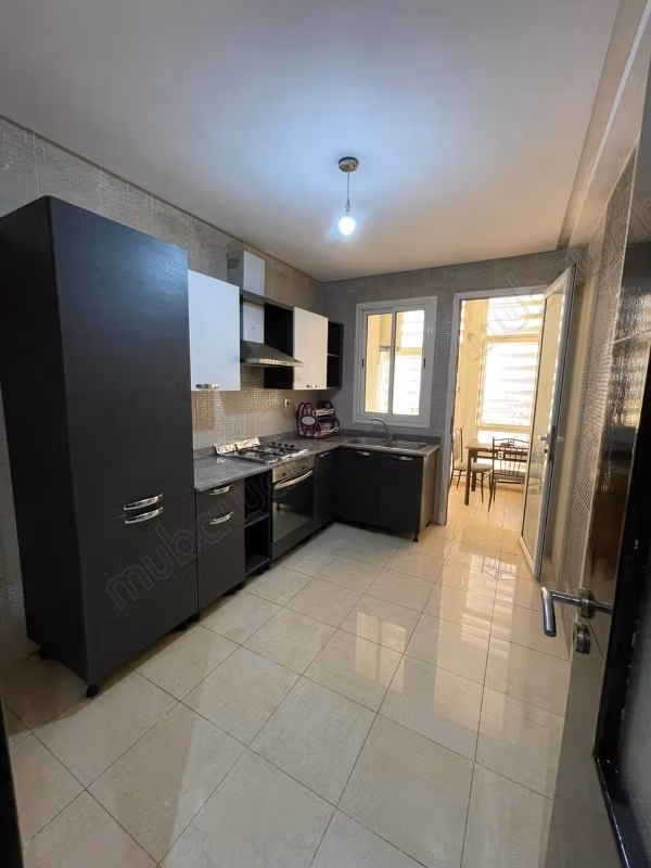 Appartamento in vendita con piscina