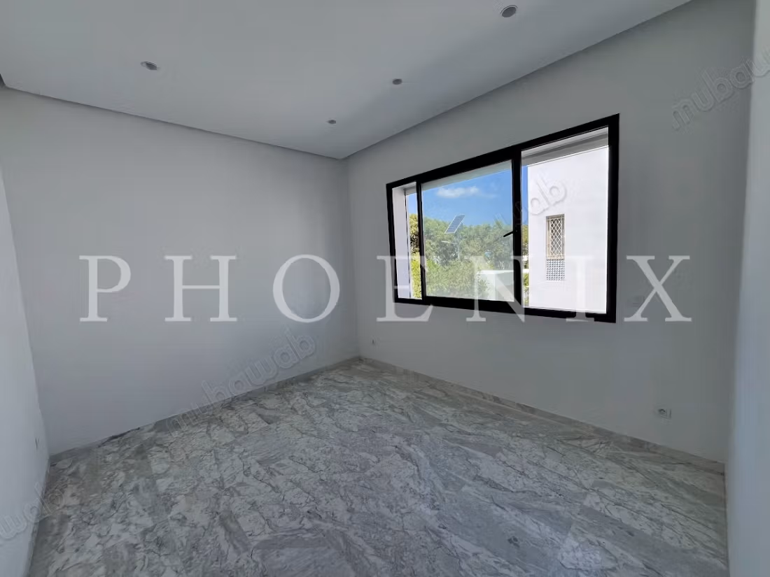 Villa S4 nuova con piscina a Gammarth