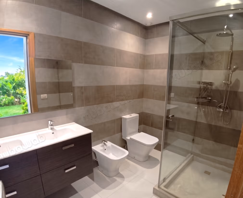 Beautiful Contemporary Villa with Pool in Chrifia
