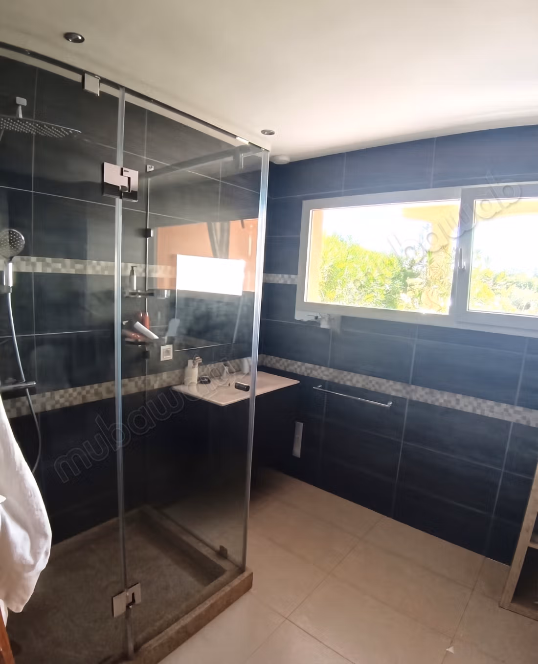 Beautiful Contemporary Villa with Pool in Chrifia