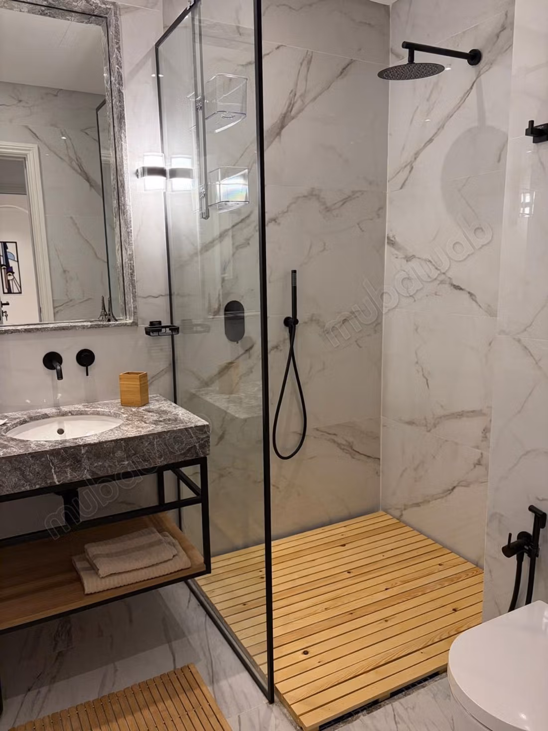 Appartamento con 3 camere da letto arredato in affitto ad Aindiab, residence chiusa con piscina
