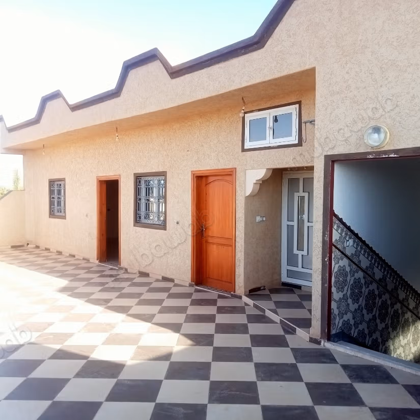 Meravigliosa villa in vendita a Ourika B. Area 500 m²