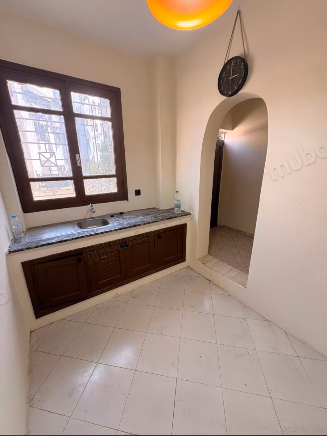 Appartement te koop in Oulfa. 4 grote kamers