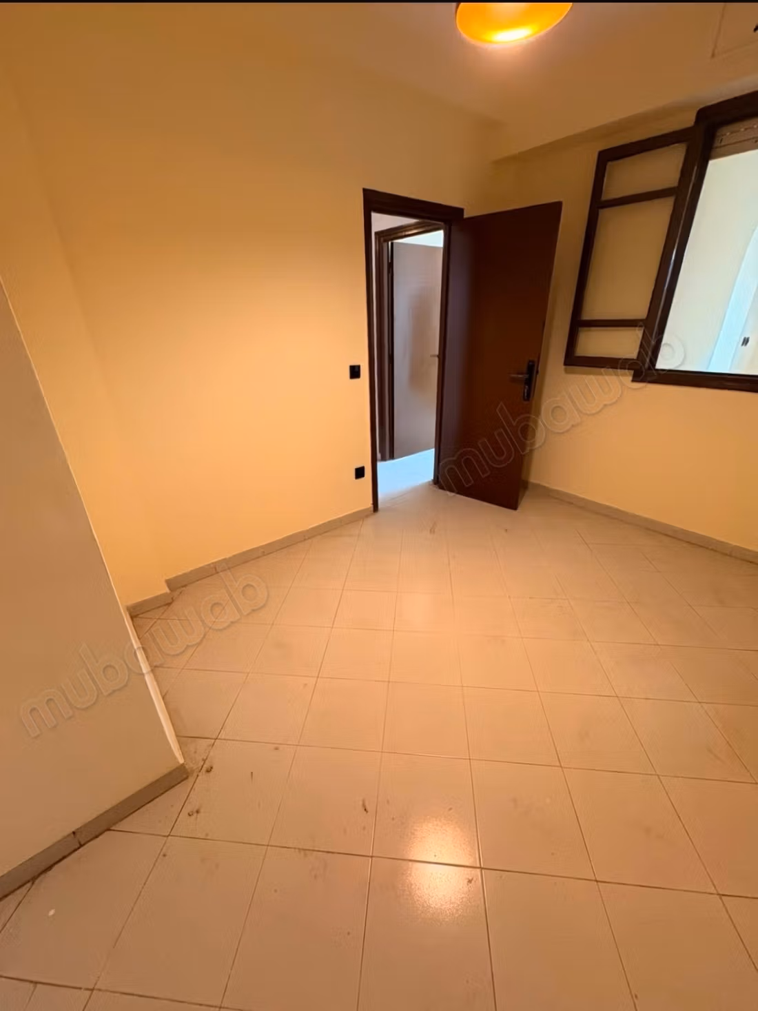 Appartement te koop in Oulfa. 4 grote kamers