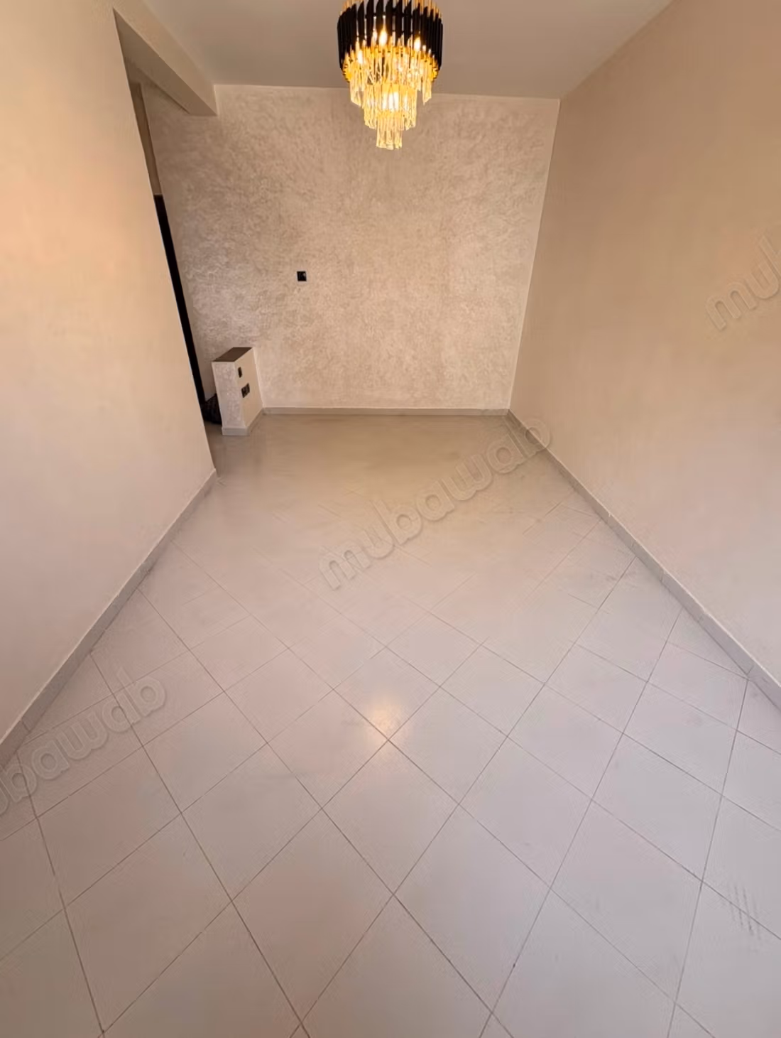 Appartement te koop in Oulfa. 4 grote kamers
