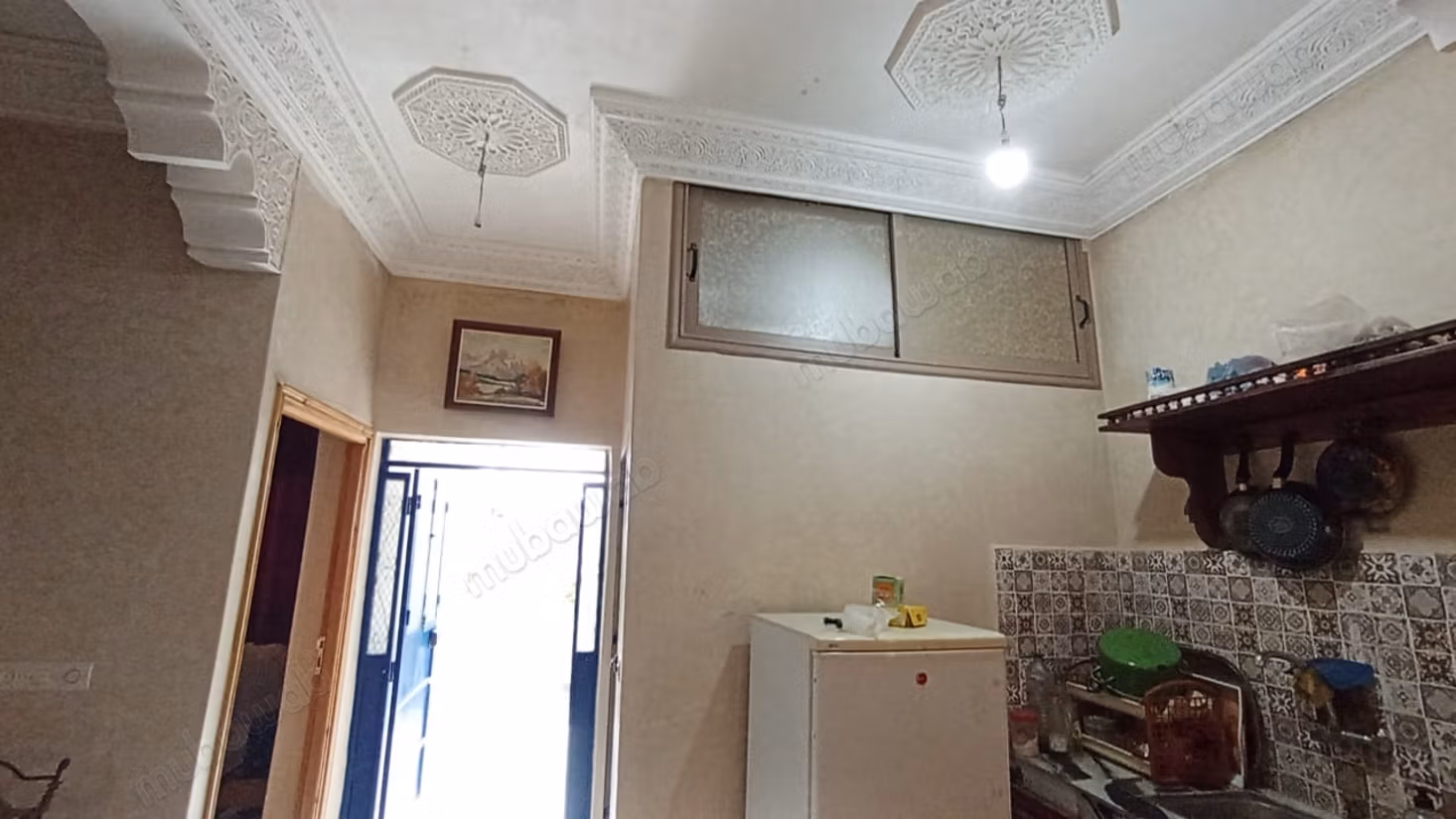 Huis te koop van 300 vierkante meter binnen 3 km van het beste uitzicht op de bergen