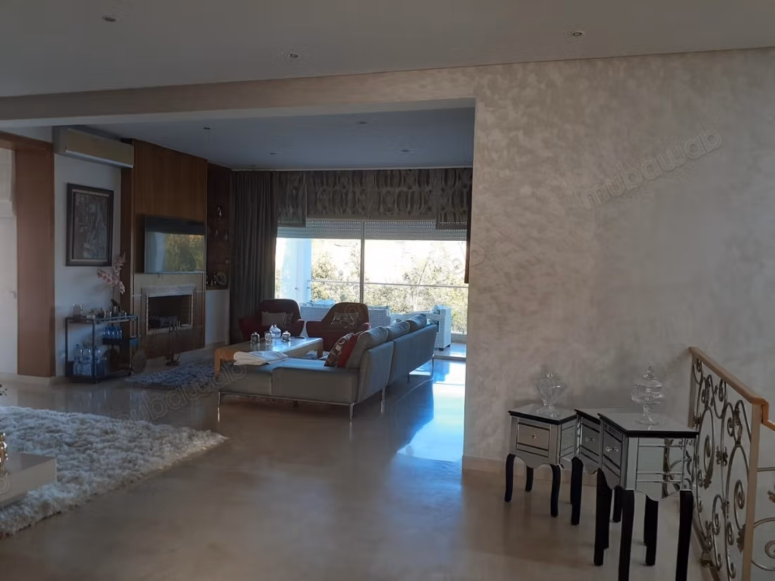 Luxury villa for sale in Basatine El Menzeh