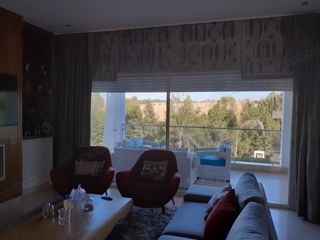 Luxury villa for sale in Basatine El Menzeh