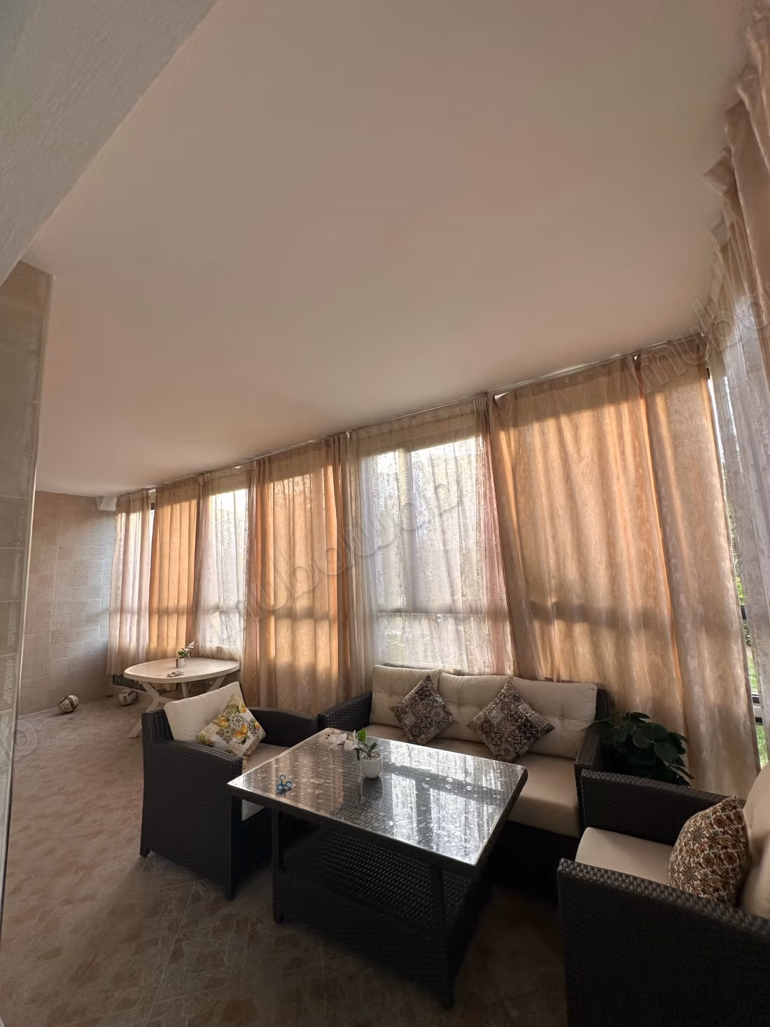 Villa & Beach within walking distance: Pool, exceptional setting & 24/7 guarded residence