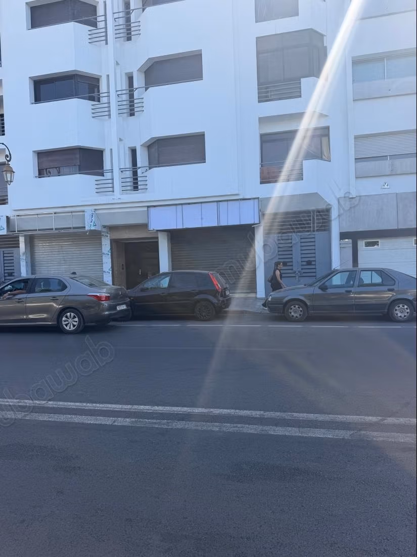 Magasin bien situé a vendre
