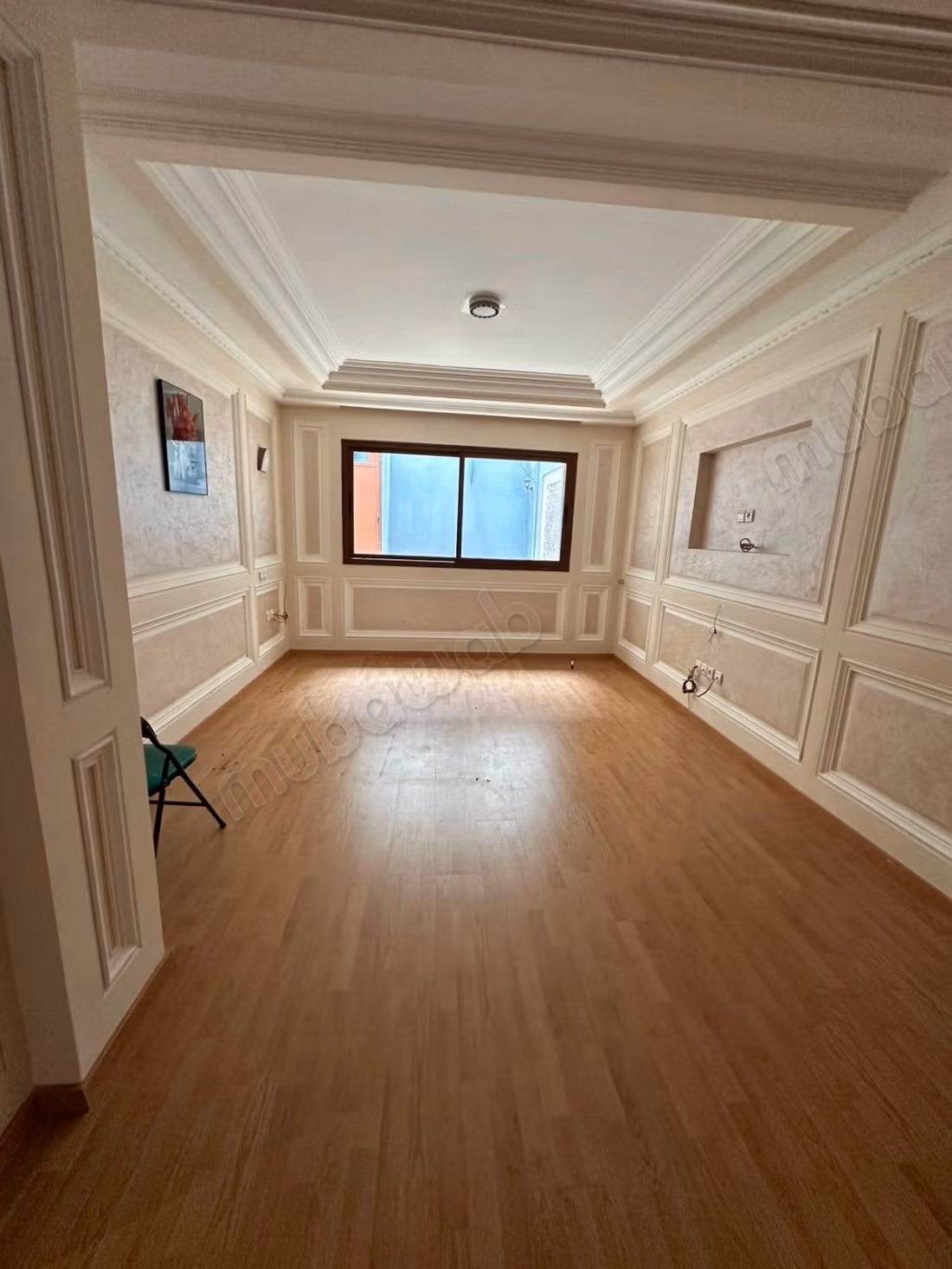 Appartement en vente à Racine. 
Surface totale 244 m²