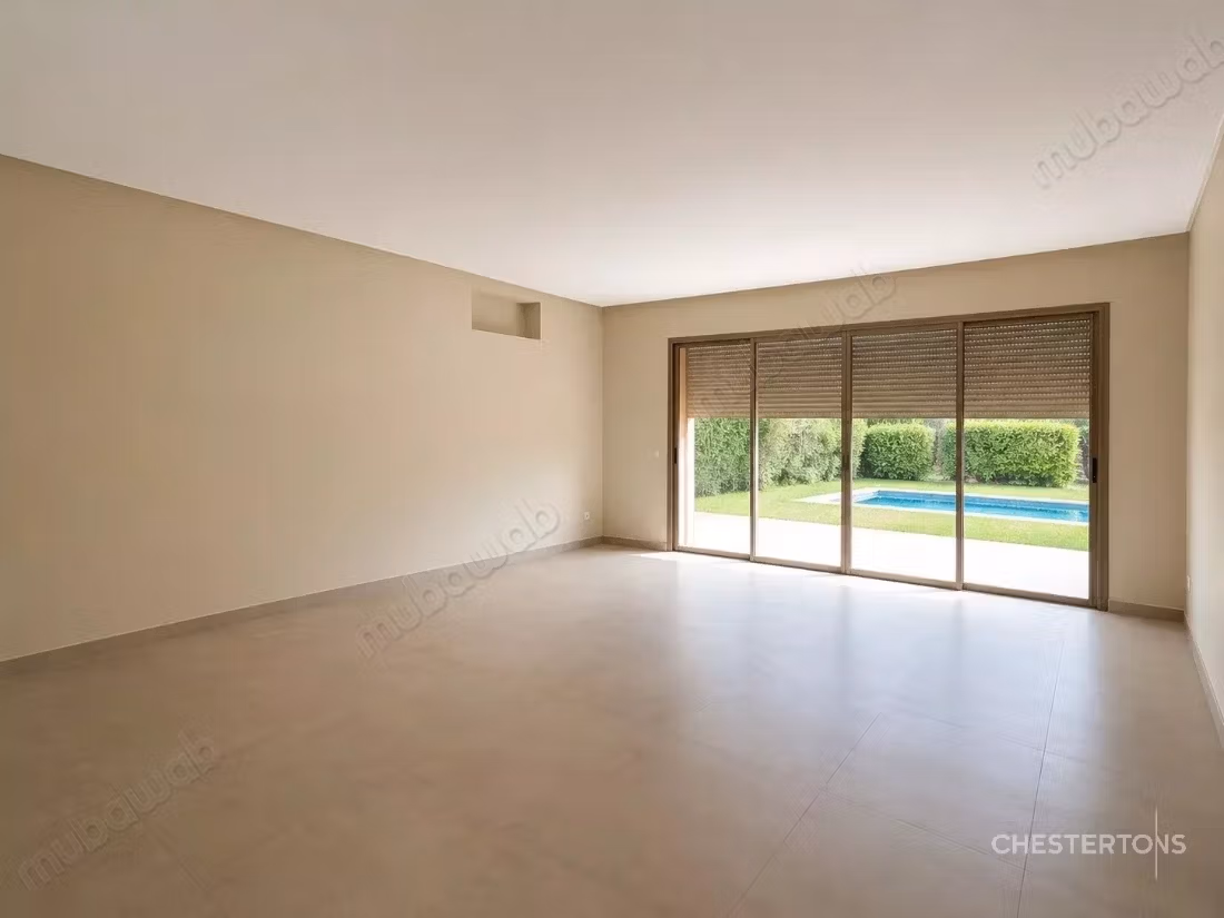 Magnificent contemporary villa in Marrakech, Route de Fès