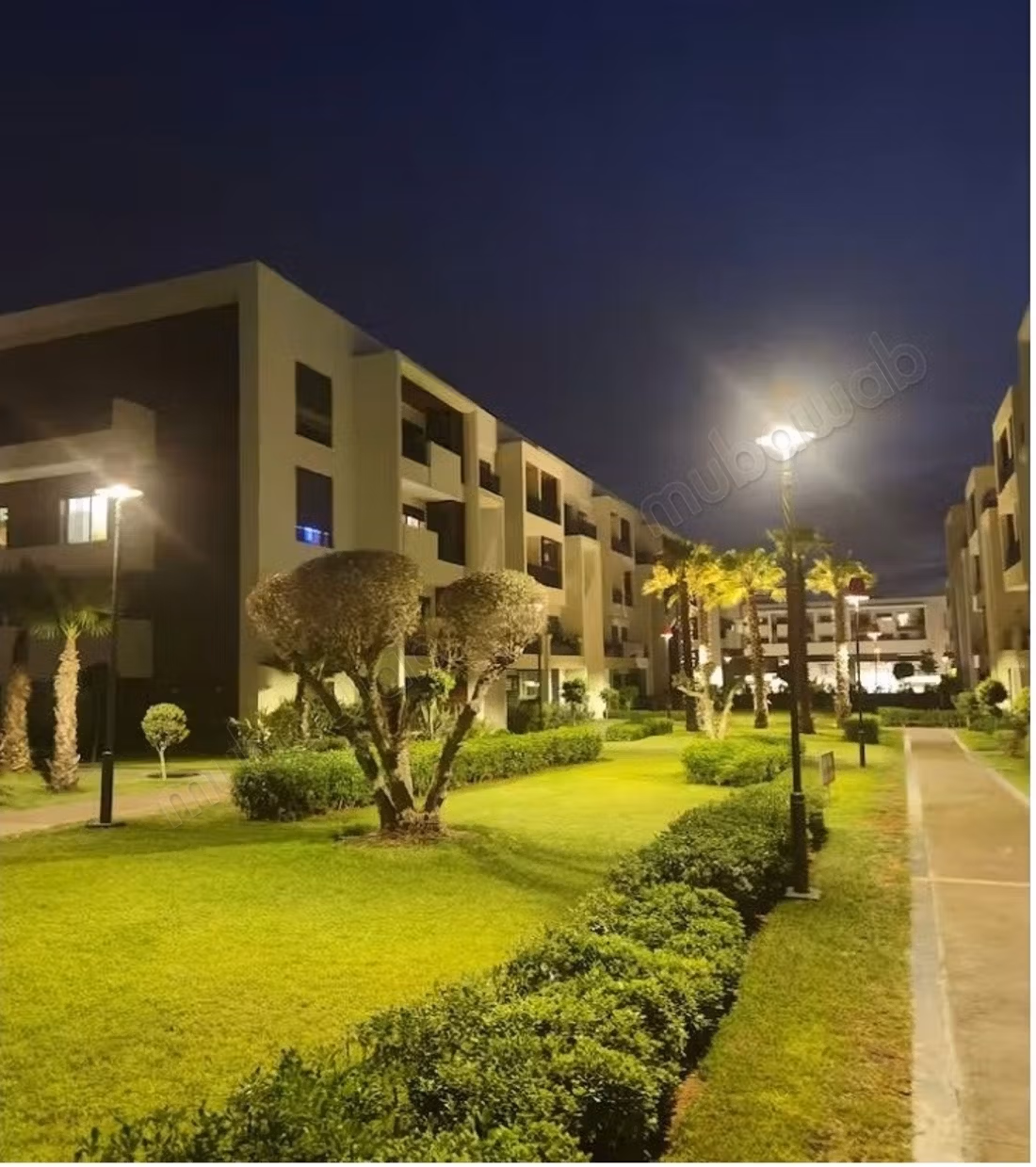 Gemeubileerd duplex te huur - Bouskoura groene stad
