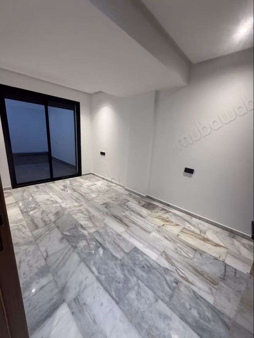 New high-end studio 60 m² - Never lived in - New Roches Noires