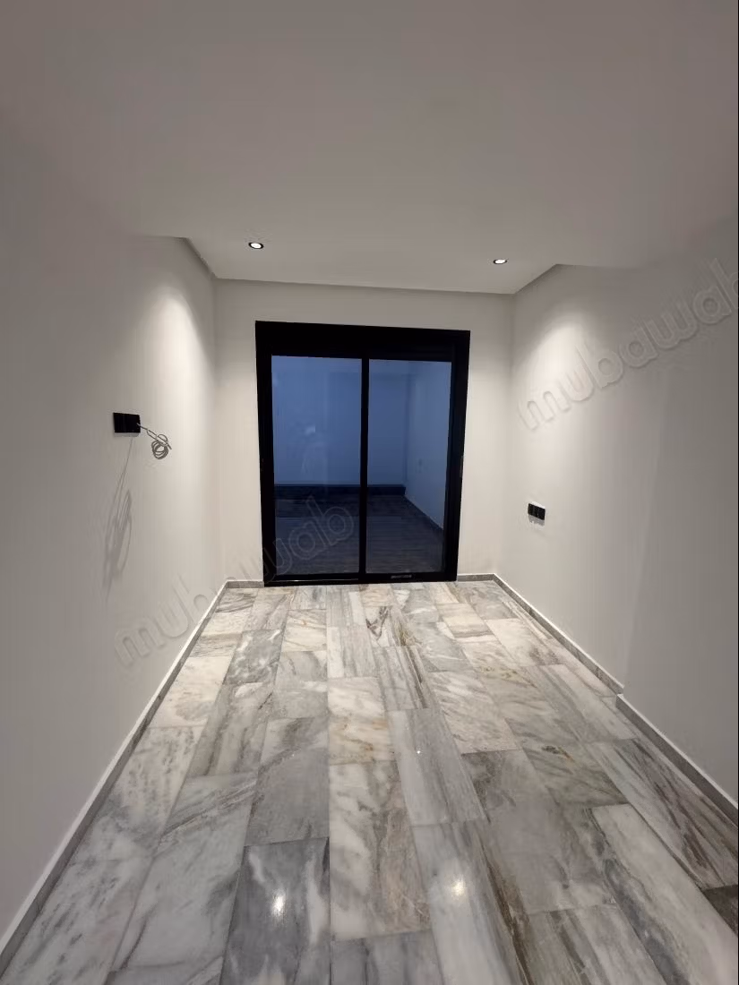 New high-end studio 60 m² - Never lived in - New Roches Noires