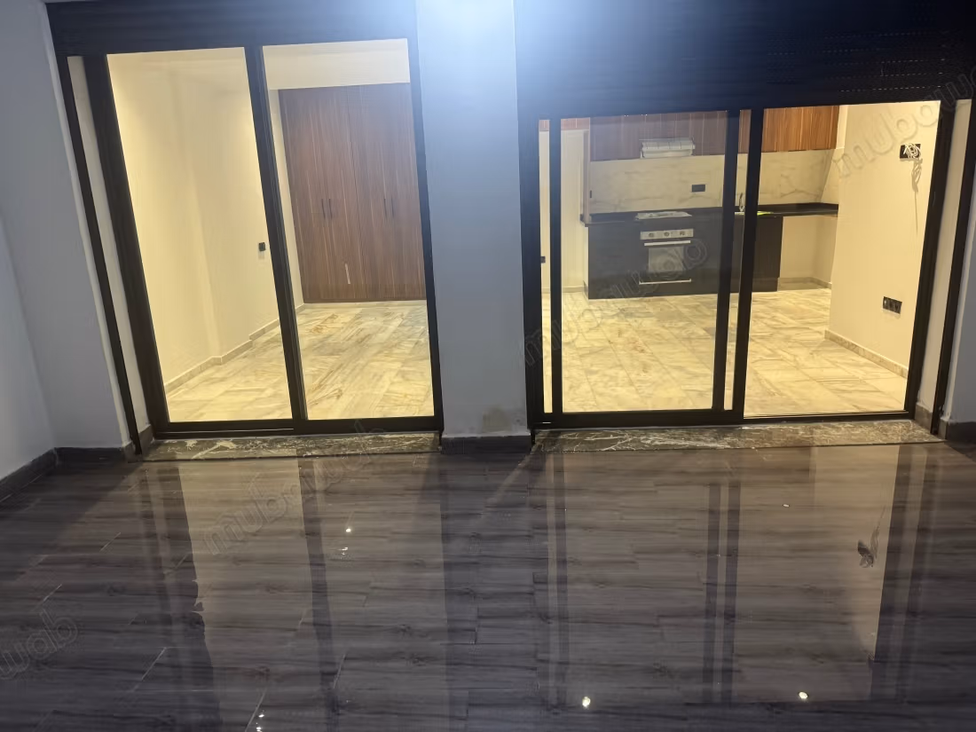 New high-end studio 60 m² - Never lived in - New Roches Noires