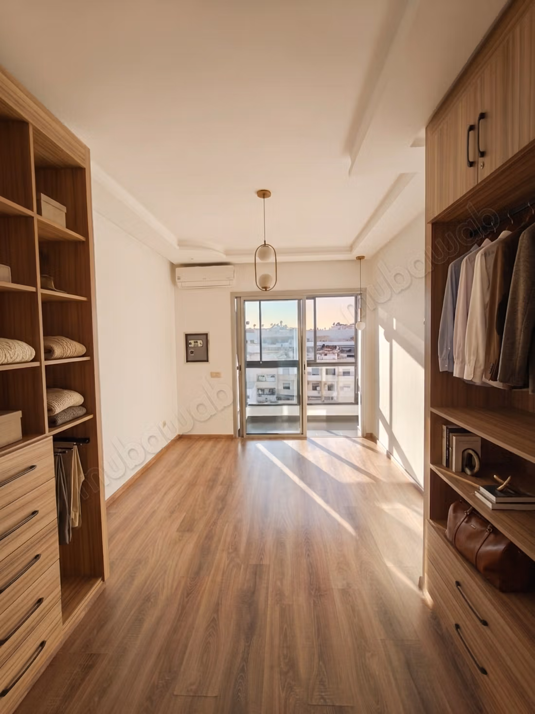 Turnkey renovated apartment in Val Fleury