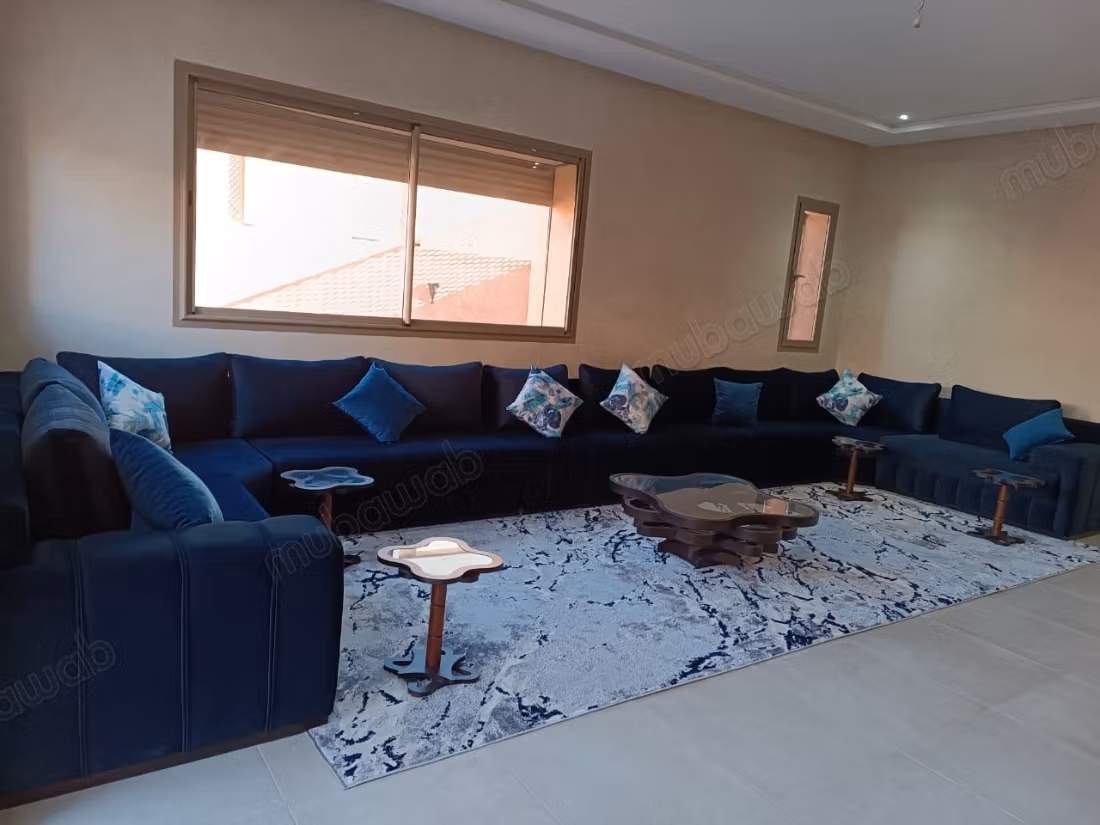 Villa di alta classe in affitto in Route de Tahanaout. 6 camere. Ben arredato