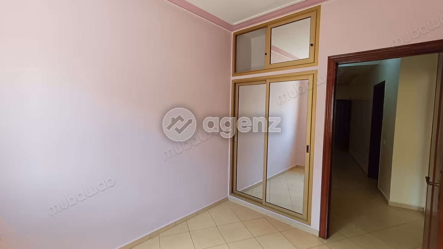 شقة للإيجار 87 متر مربع، غرفتان حي جيروند الدار البيضاء