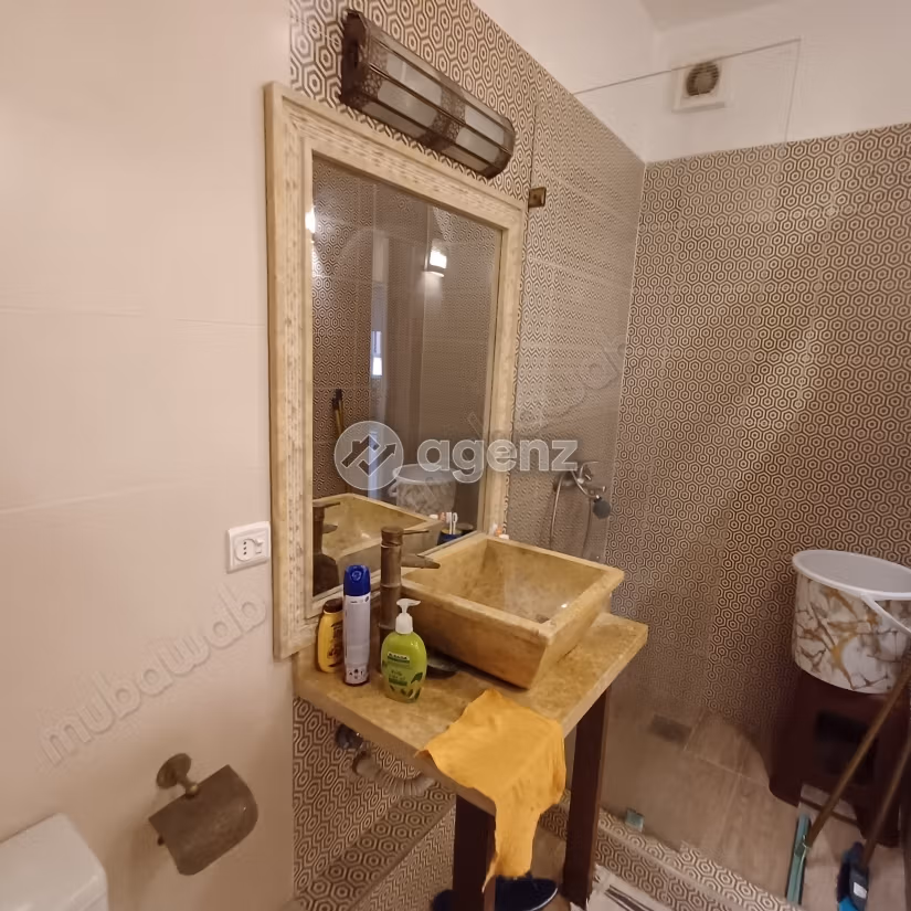 Edificio in vendita 175 m² Beauséjour Casablanca