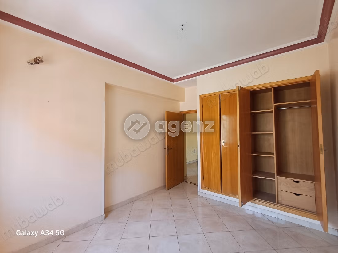 Appartement à vendre 95 m², 3 chambres 
Massira 2 
Marrakech — 6