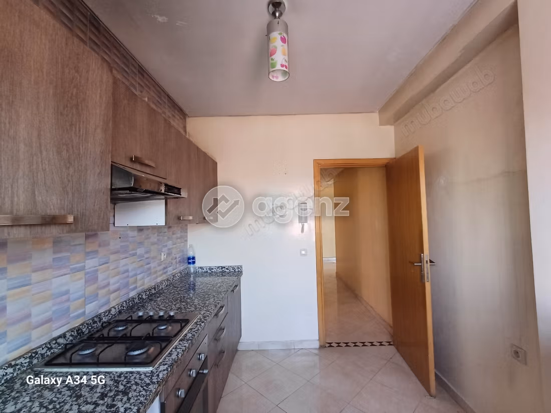 Appartement à vendre 95 m², 3 chambres 
Massira 2 
Marrakech — 4