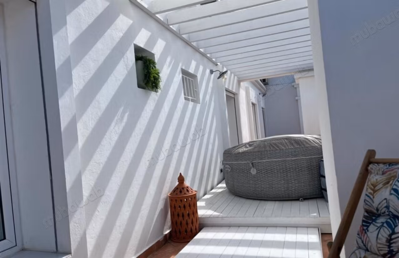 Execeptionnel appartement a louer surface 360m² vue mer avec terrasses