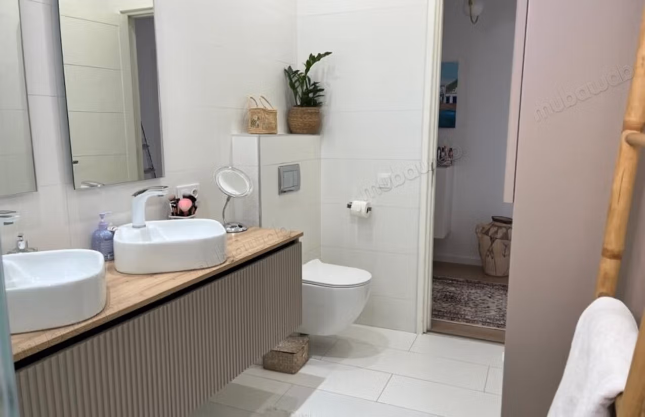 Execeptionnel appartement a louer surface 360m² vue mer avec terrasses