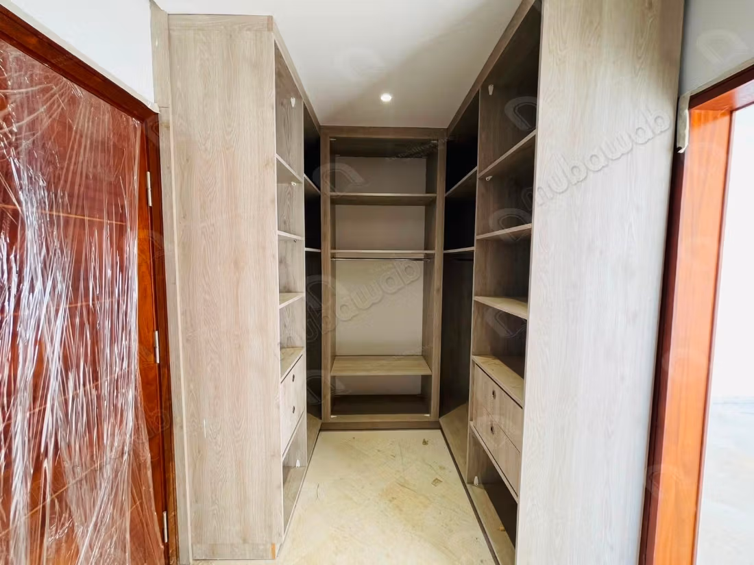 Villa en s5 à vendre à chotrana 3