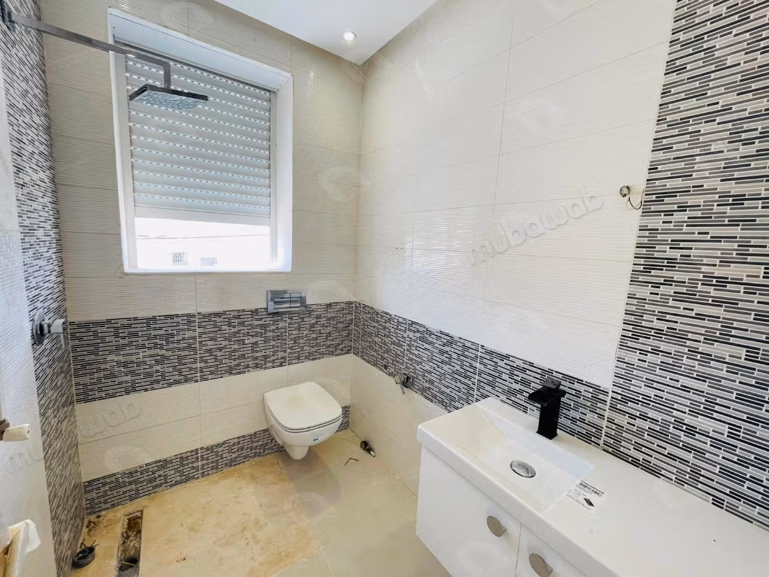 Villa en s5 à vendre à chotrana 3