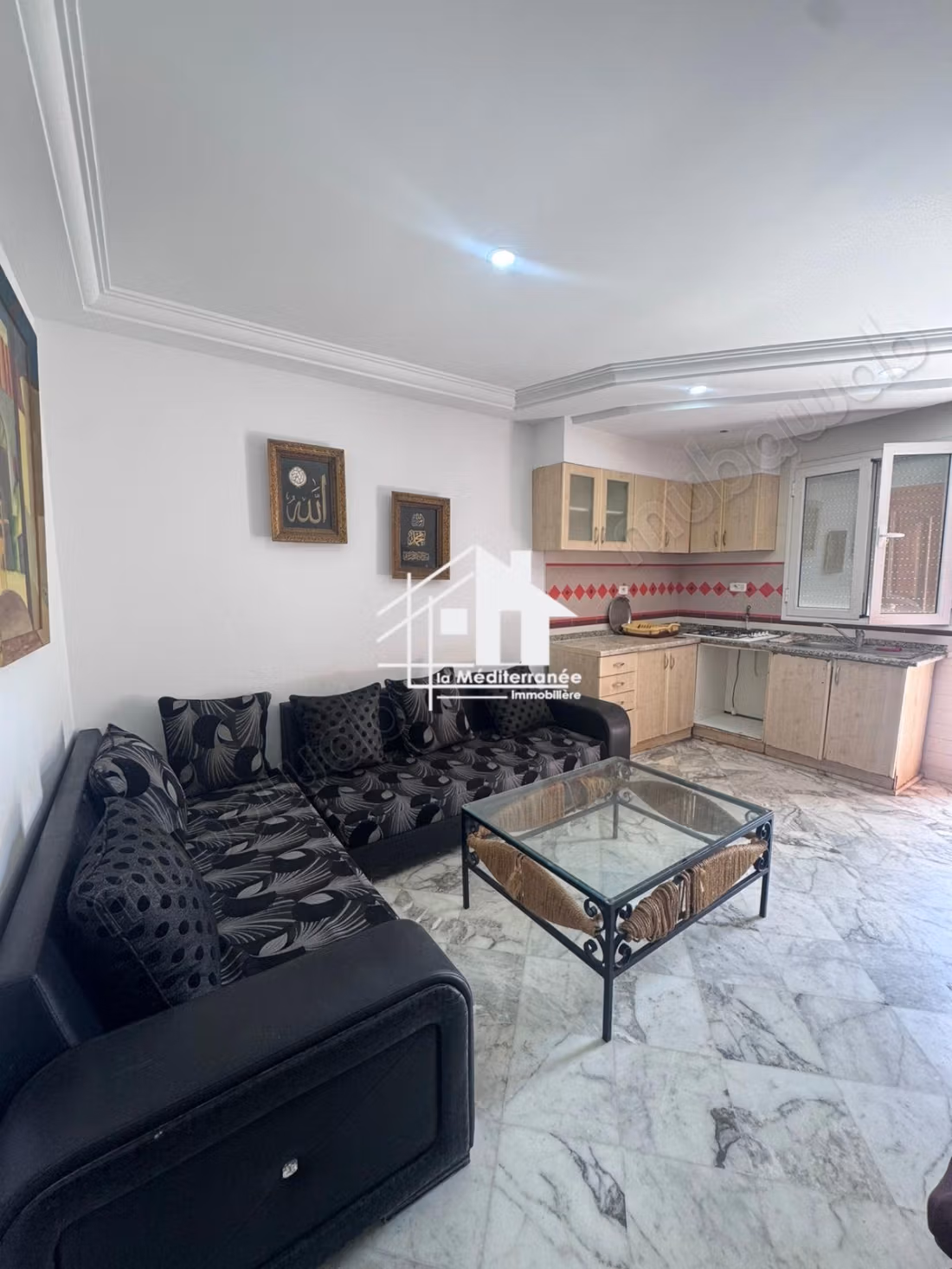 A louer appartement S1 meublé à Ennasr